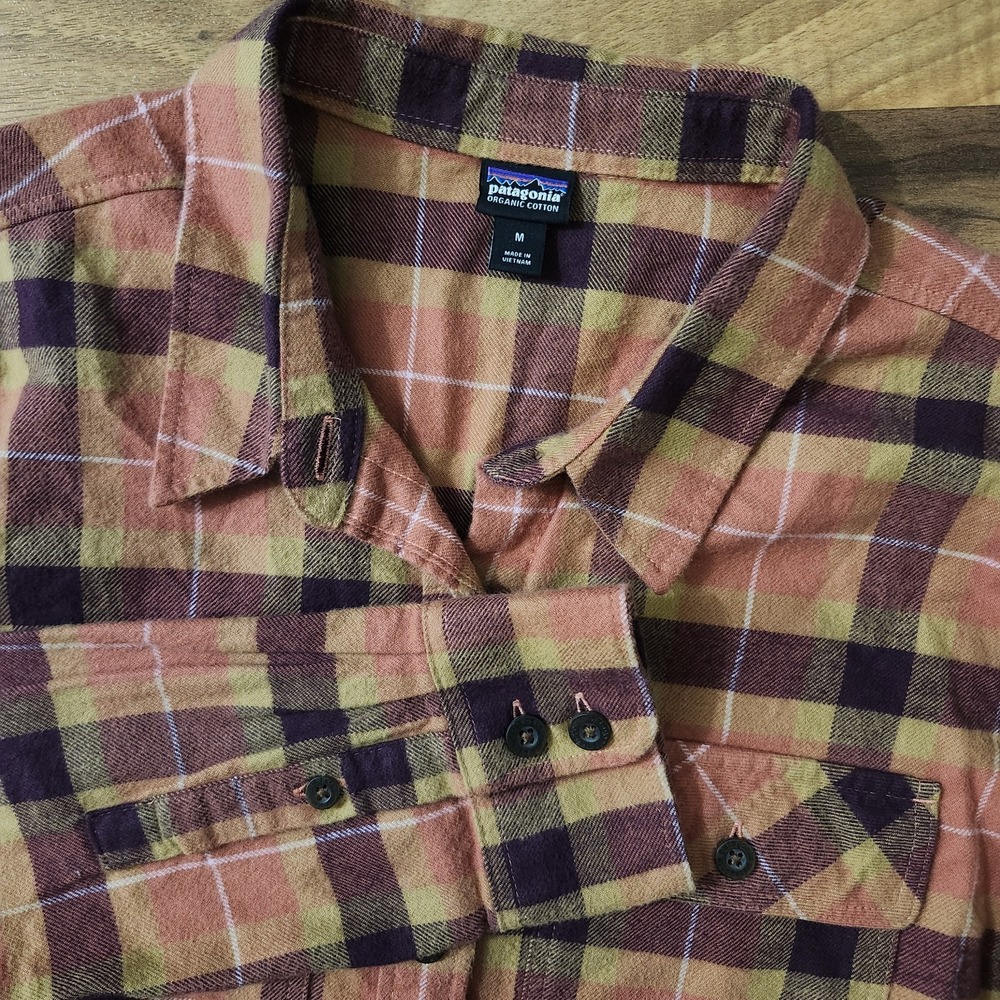 Patagonia Organic Cotton Midweight Fjord Flannel Shirt Vista Burl Red Medium Euc